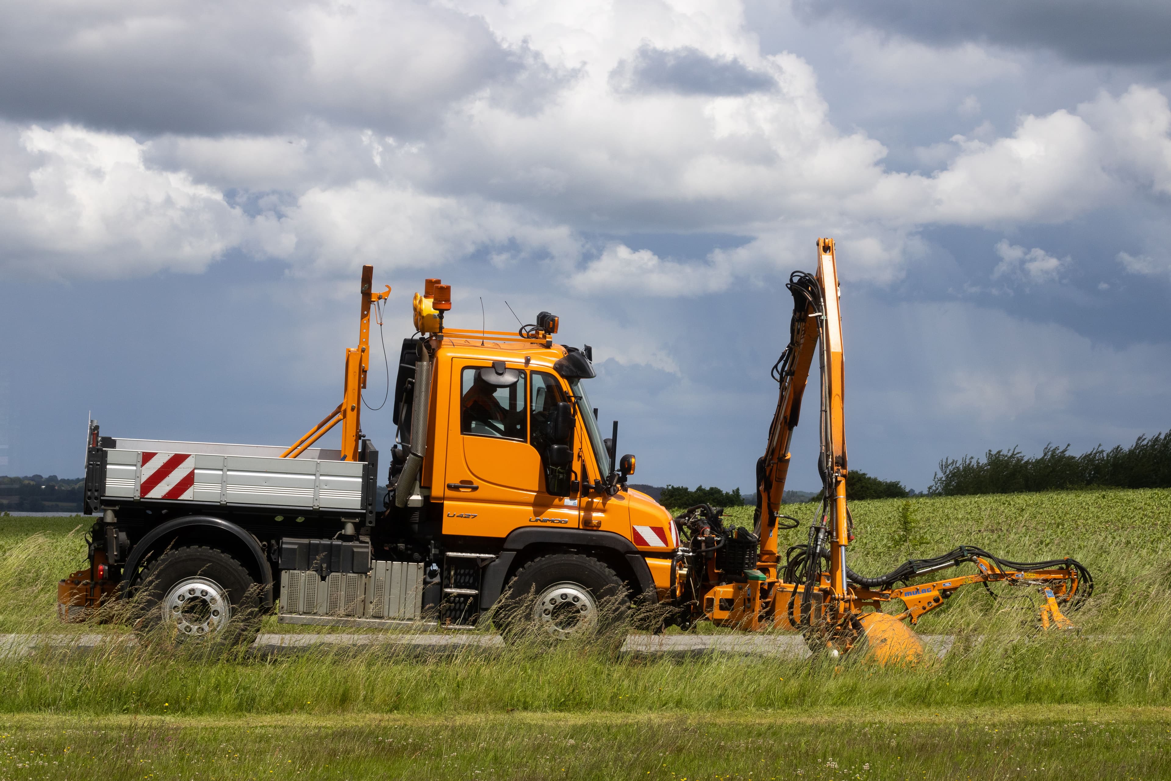 Solving Construction and Mining Challenges with the Right Lubricant Strategy